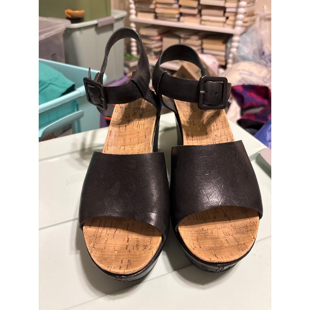 Kork Ease Keirn black platform wedge sandal sz 10 guc ankle strap